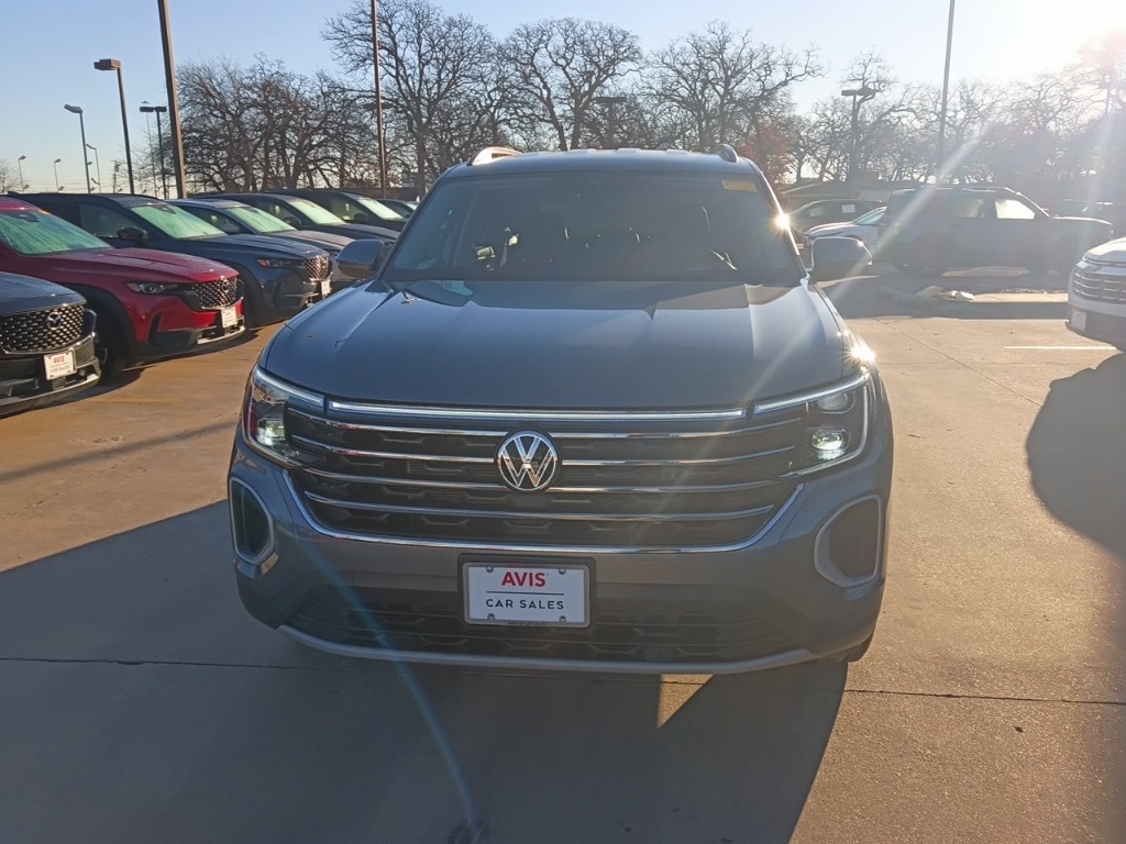 Thumbnail: 2025 Volkswagen Atlas - 3