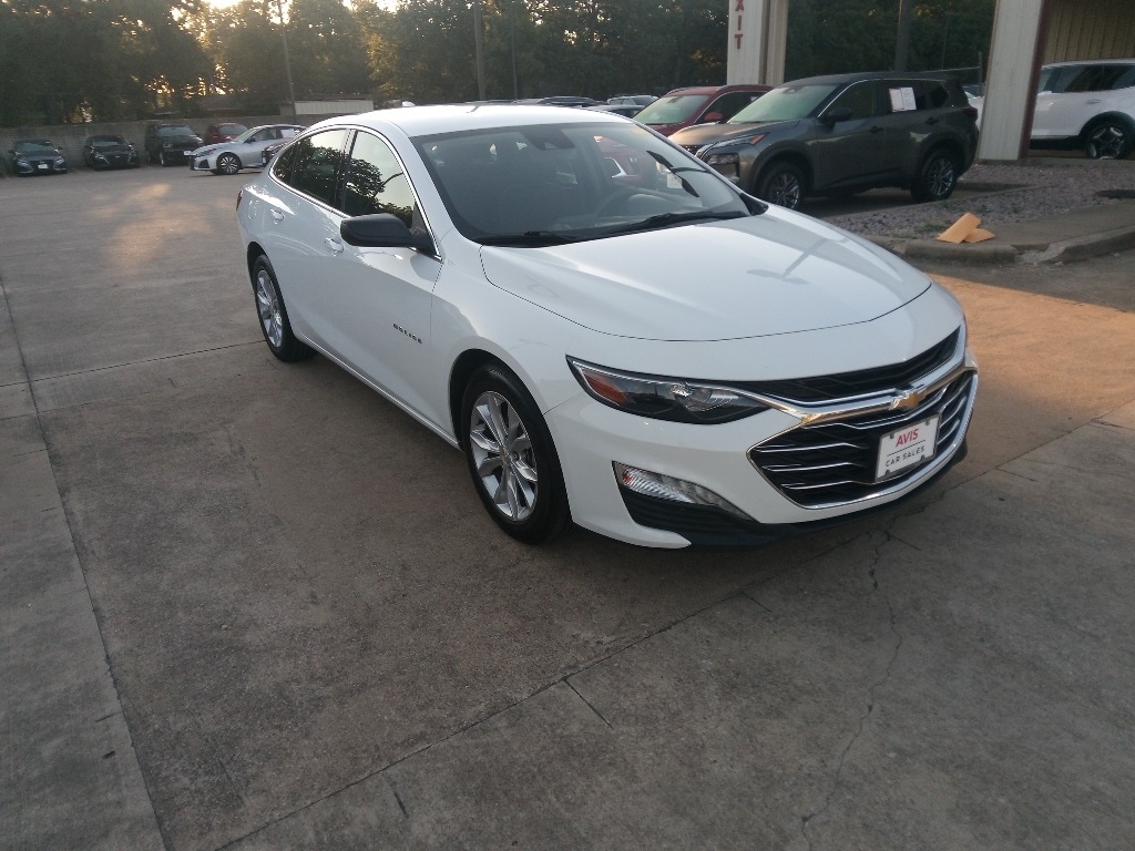 Thumbnail: 2023 Chevrolet Malibu - 6