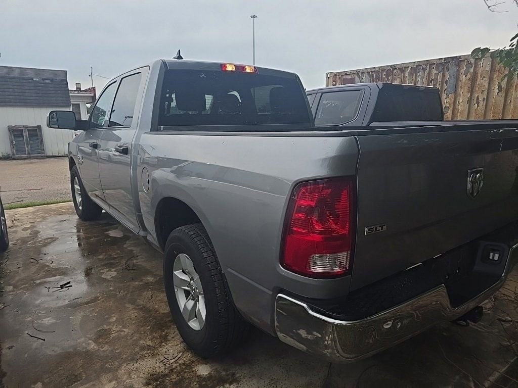 2023 RAM 1500 Classic SLT 4