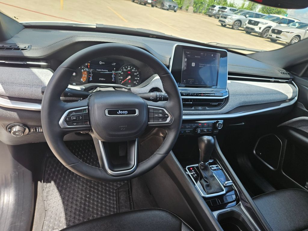Thumbnail: 2025 Jeep Compass - 15