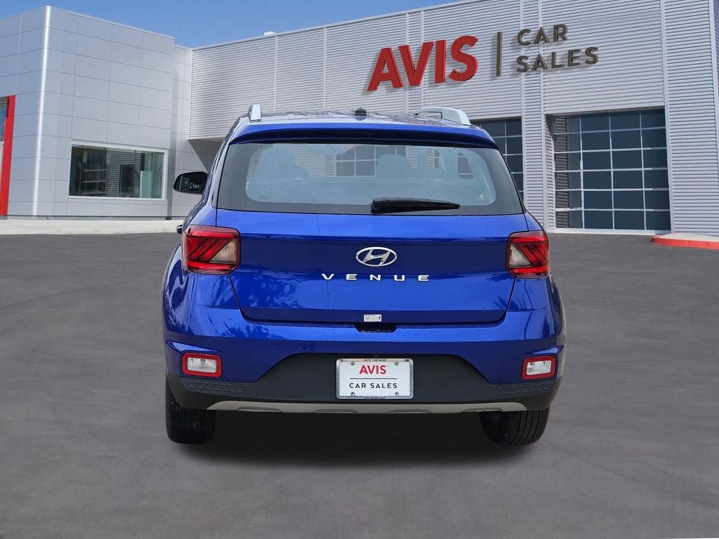 Thumbnail: 2025 Hyundai Venue - 5
