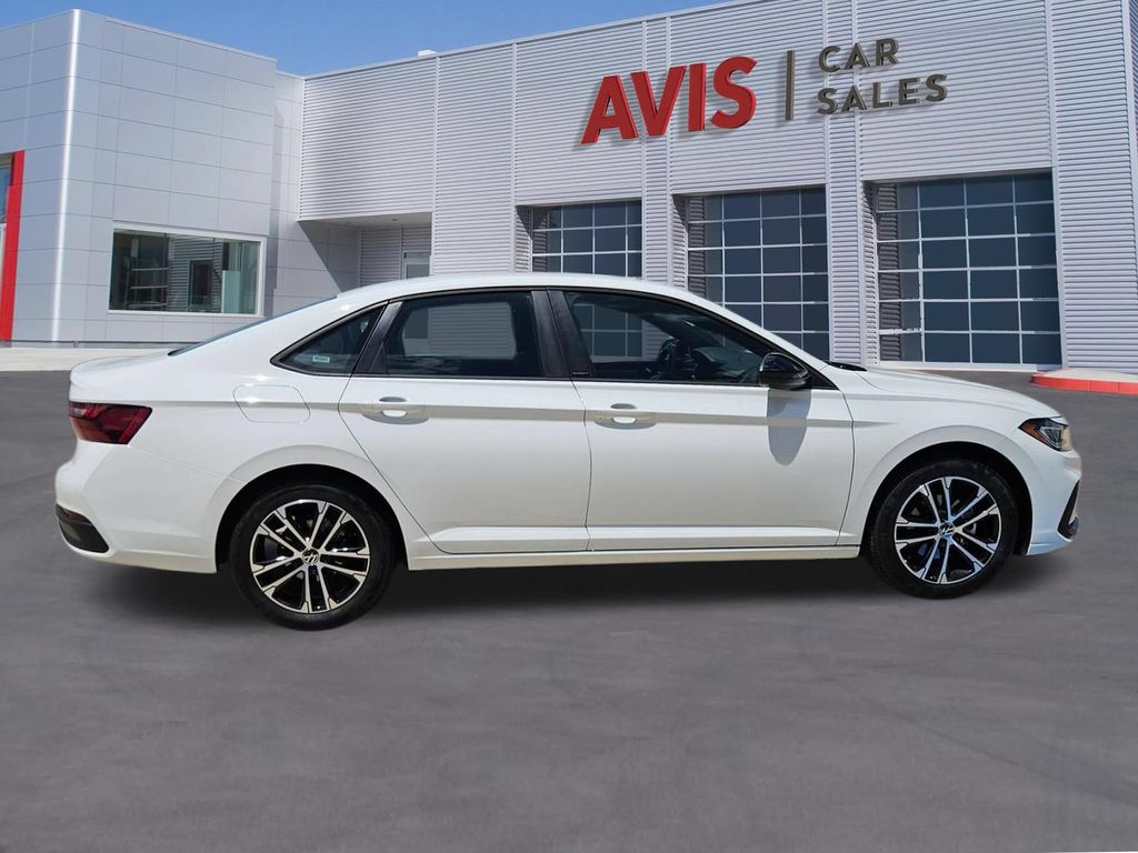 Thumbnail: 2025 Volkswagen Jetta - 7