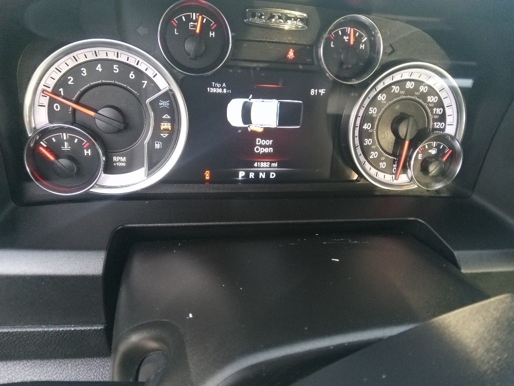 Thumbnail: 2023 RAM 1500 Classic - 12