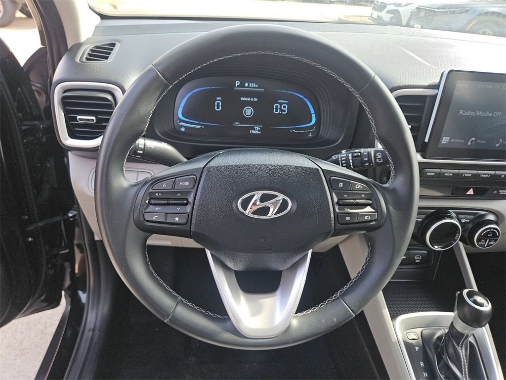 Thumbnail: 2025 Hyundai Venue - 18