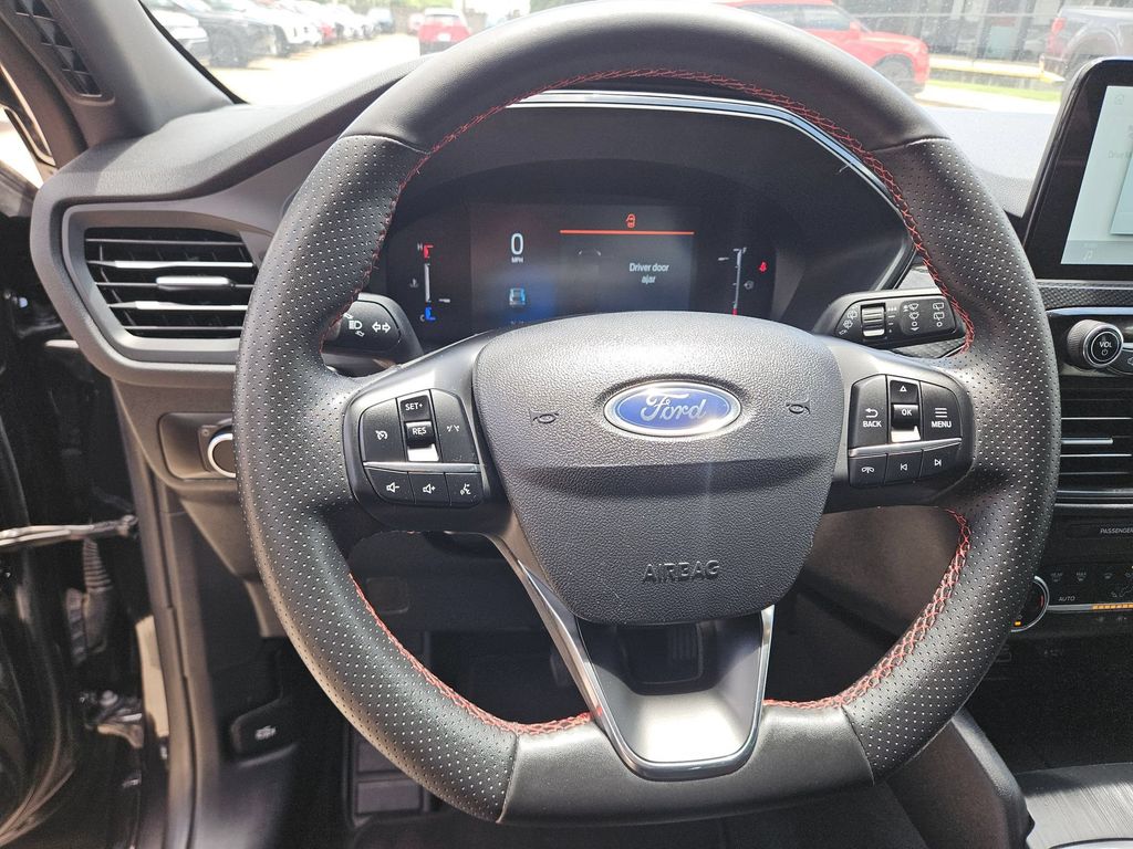 Thumbnail: 2025 Ford Escape - 18