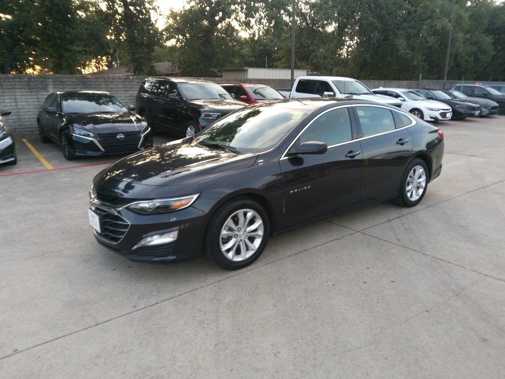 Thumbnail: 2023 Chevrolet Malibu - 1