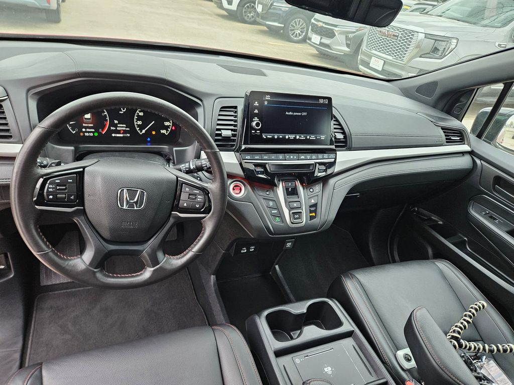 Thumbnail: 2025 Honda Odyssey - 16