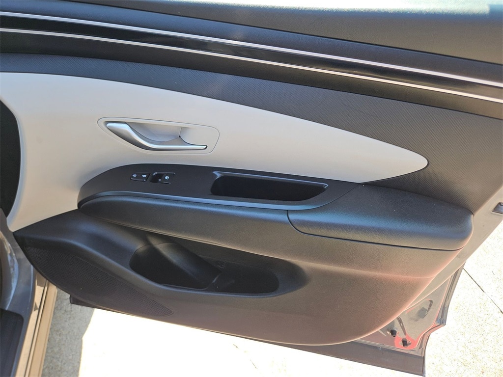 Thumbnail: 2024 Hyundai Tucson - 32