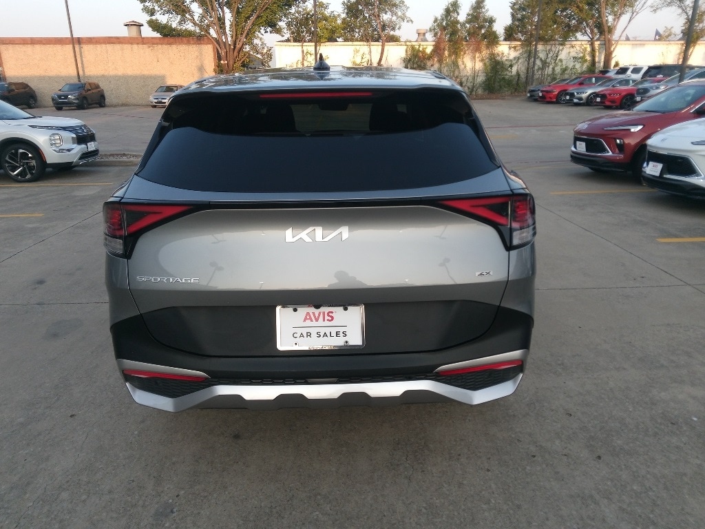 Thumbnail: 2024 Kia Sportage - 6