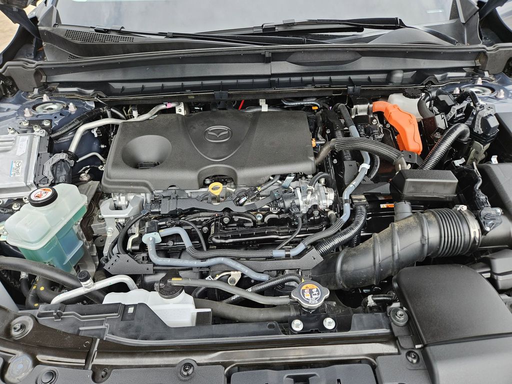 Thumbnail: 2025 Mazda CX-50 - 24