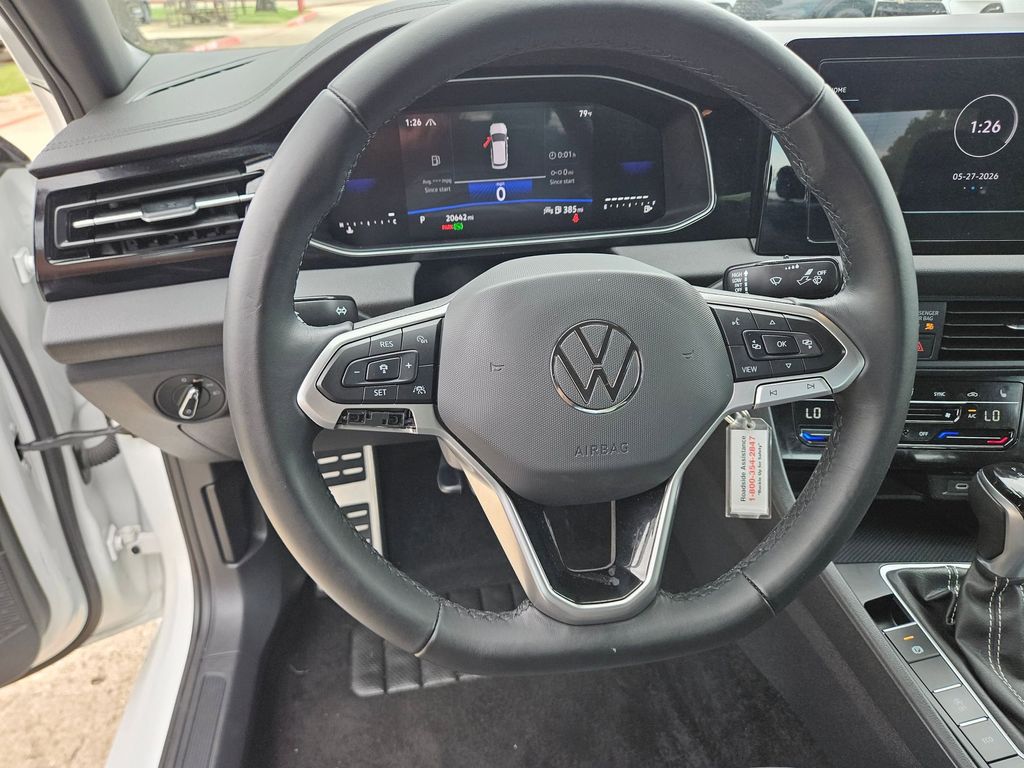 Thumbnail: 2025 Volkswagen Jetta - 18