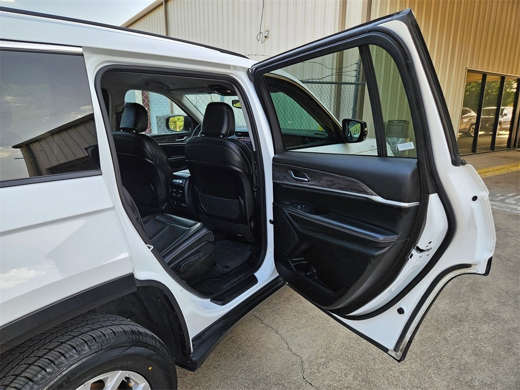 2023 Jeep Grand Cherokee Limited Edition 26