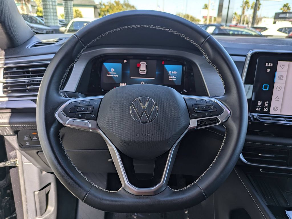 2025 Volkswagen Atlas Cross Sport SE w/Tech - Photo 21