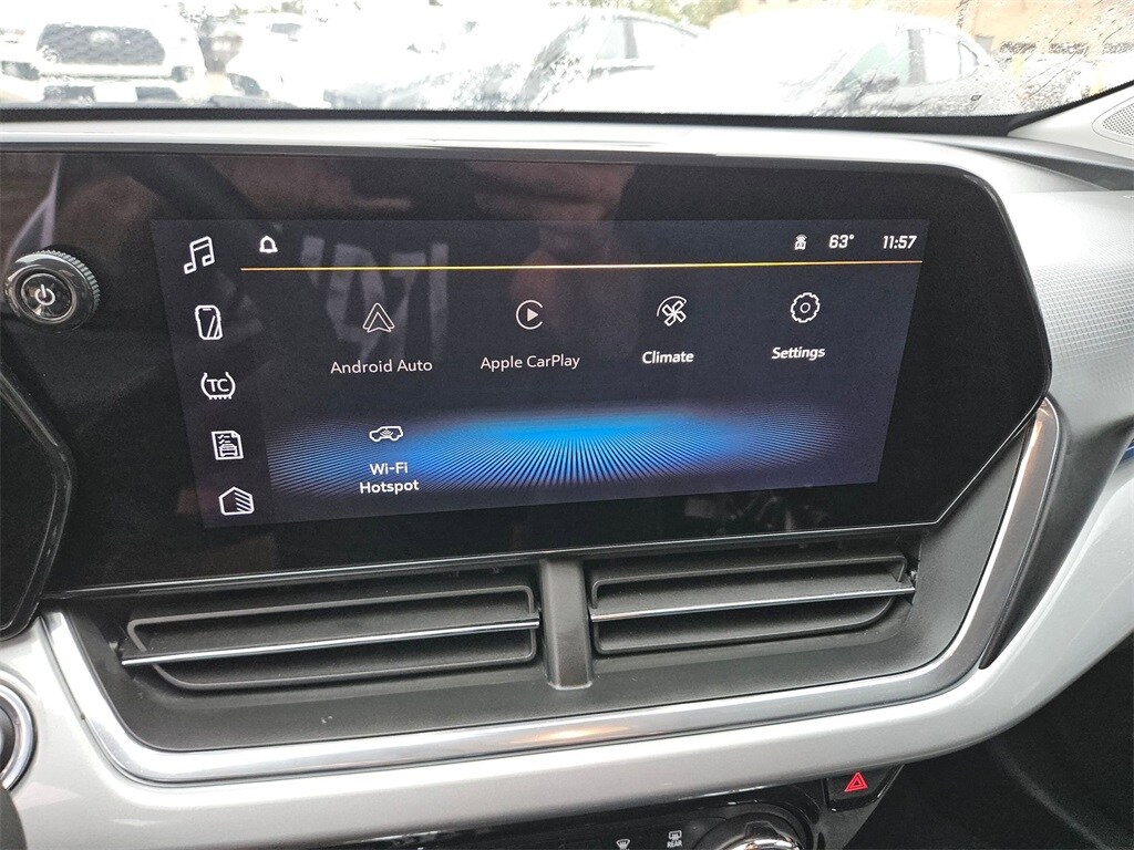 Thumbnail: 2025 Chevrolet Trax - 21