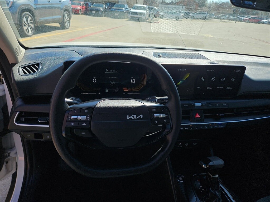 Thumbnail: 2025 Kia K4 - 17