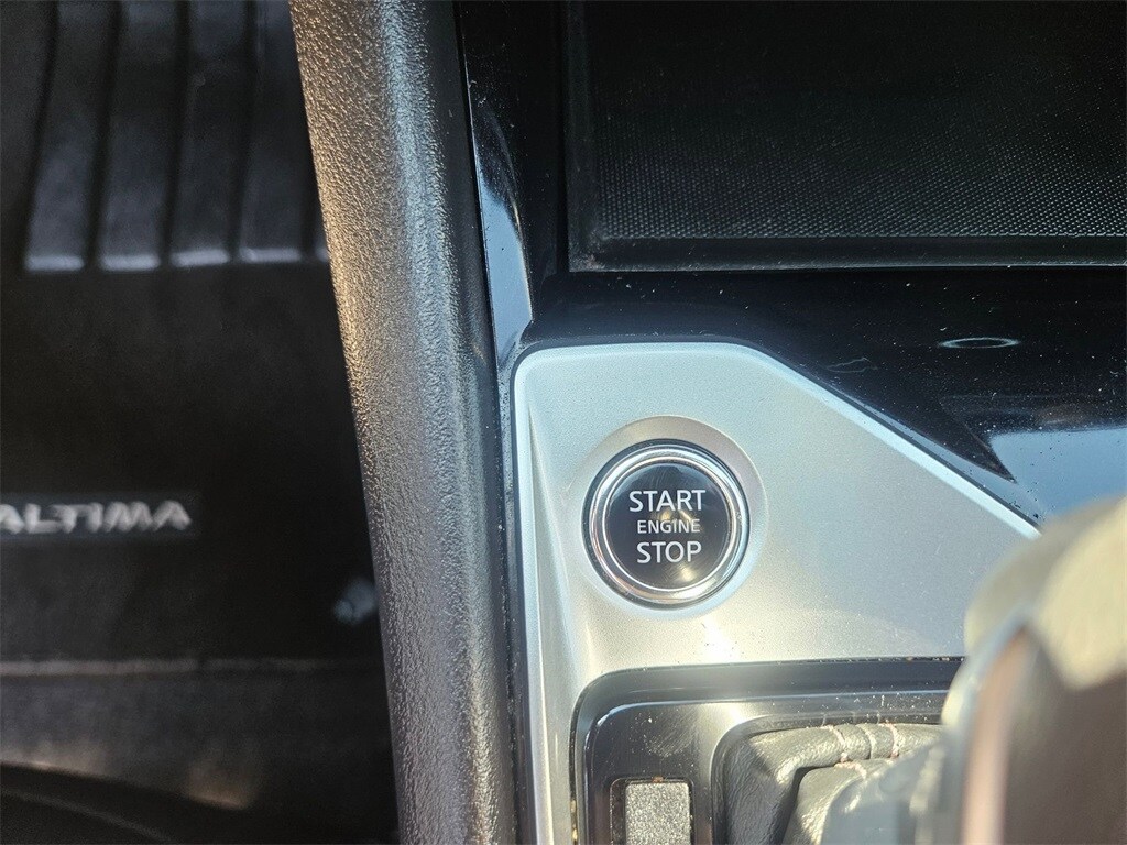 Thumbnail: 2024 Nissan Altima - 19