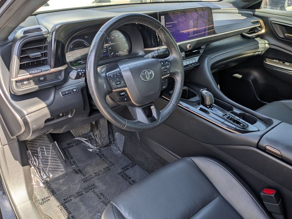 Thumbnail: 2024 Toyota Crown - 14