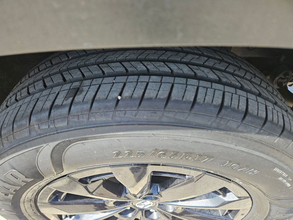 Thumbnail: 2025 Mazda CX-50 - 27