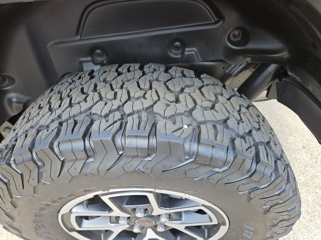 Thumbnail: 2025 Jeep Wrangler - 24