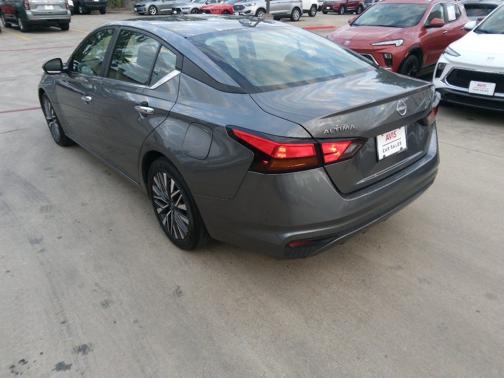 Thumbnail: 2024 Nissan Altima - 7