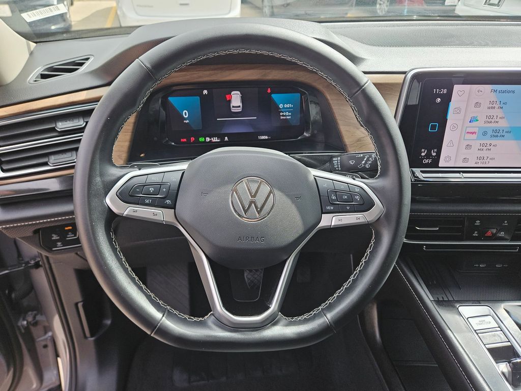 Thumbnail: 2025 Volkswagen Atlas - 18