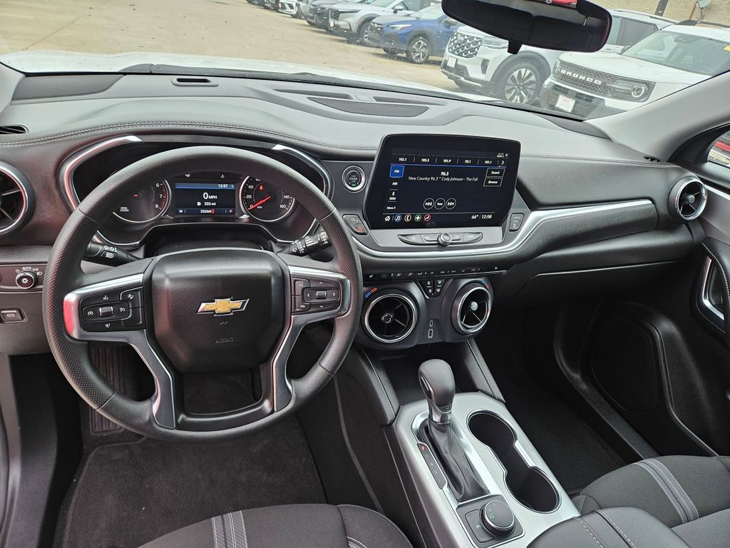 Thumbnail: 2025 Chevrolet Blazer - 16