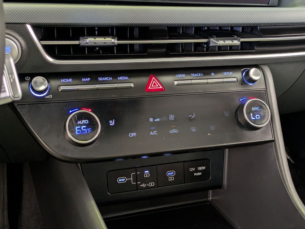 Thumbnail: 2025 Hyundai Sonata - 17