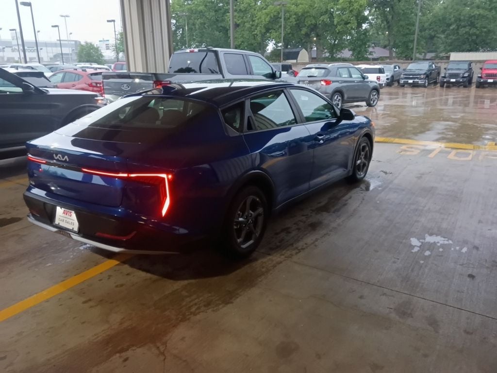 Thumbnail: 2025 Kia K4 - 7