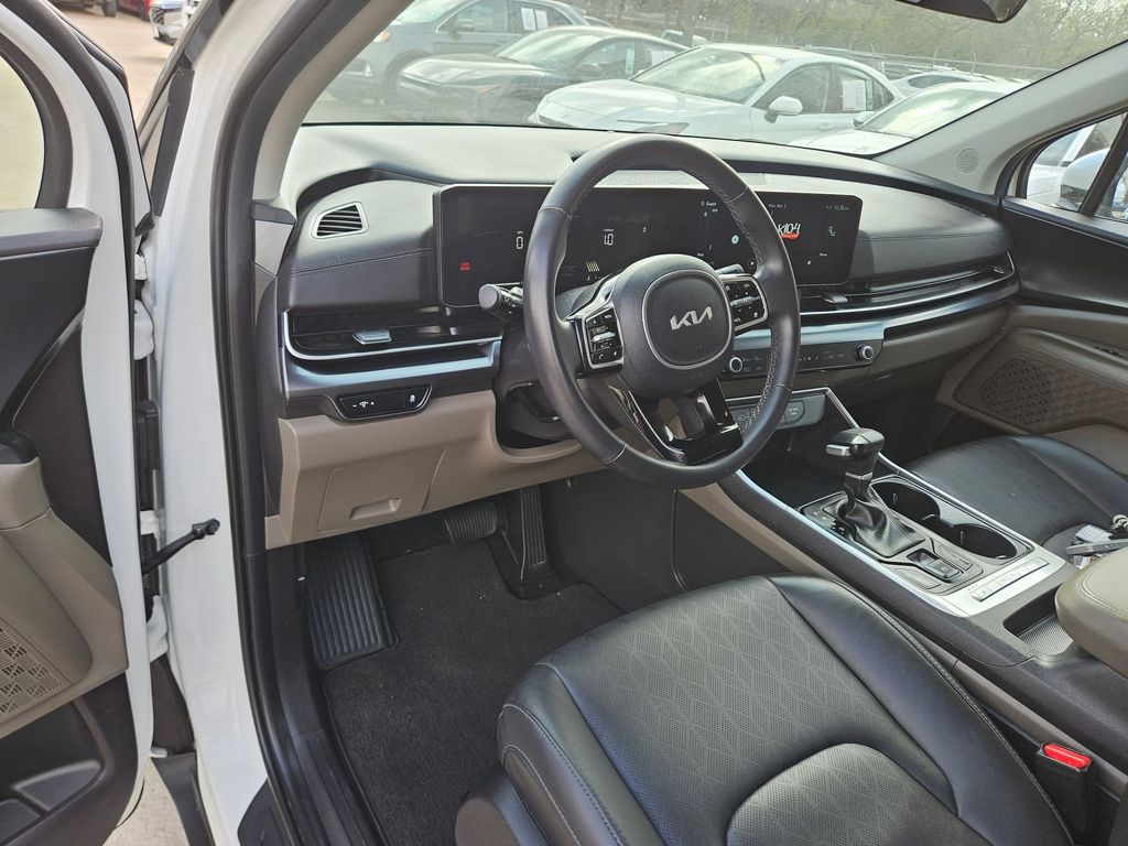 Thumbnail: 2025 Kia Carnival - 13