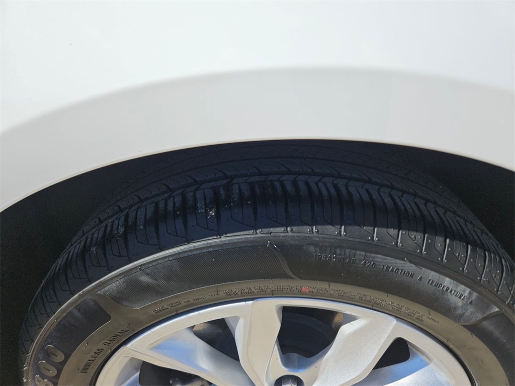 Thumbnail: 2024 Chevrolet Malibu - 26