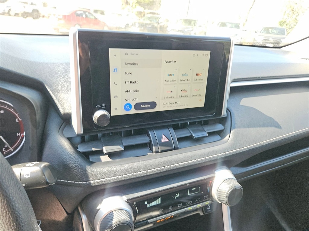 Thumbnail: 2025 Toyota RAV4 - 18