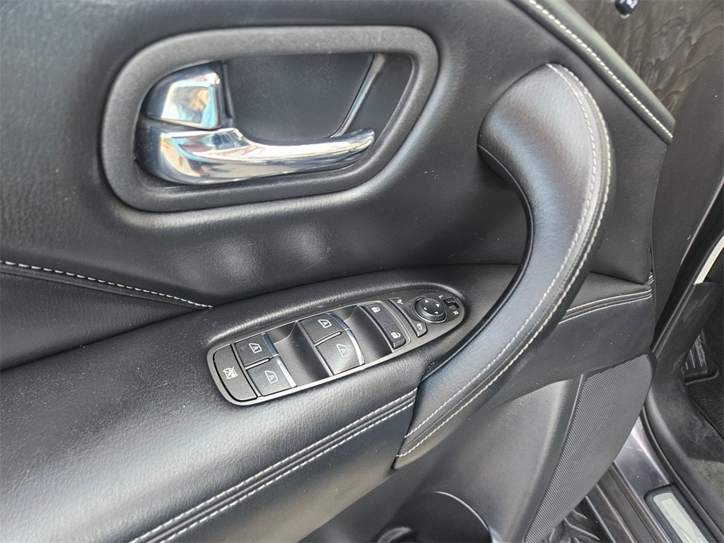 Thumbnail: 2024 INFINITI QX80 - 14