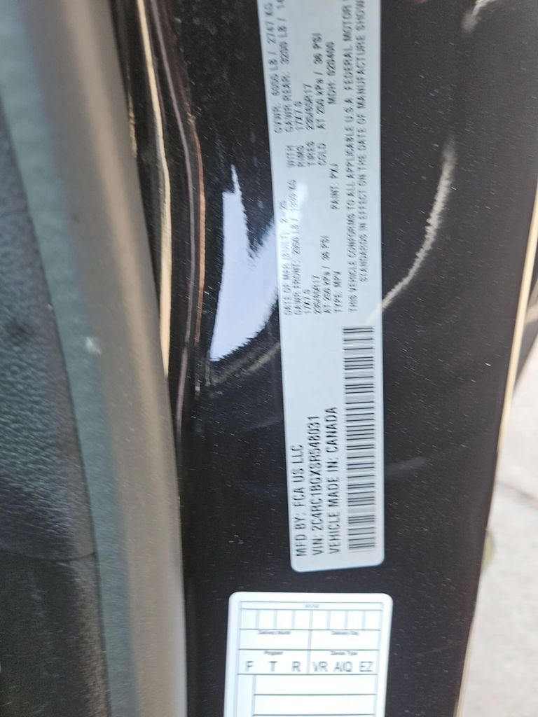 Thumbnail: 2025 Chrysler Pacifica - 30