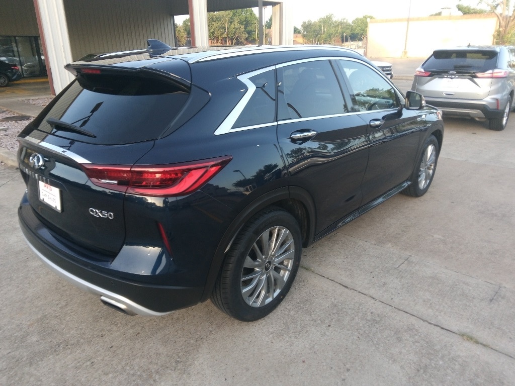 Thumbnail: 2024 INFINITI QX50 - 6