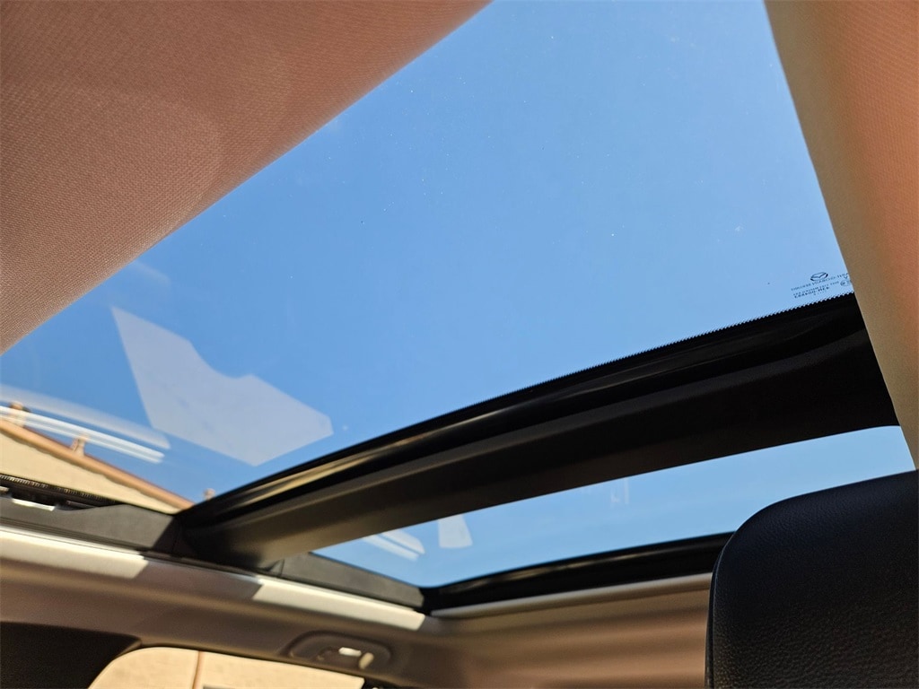 Thumbnail: 2025 Mazda CX-50 - 23