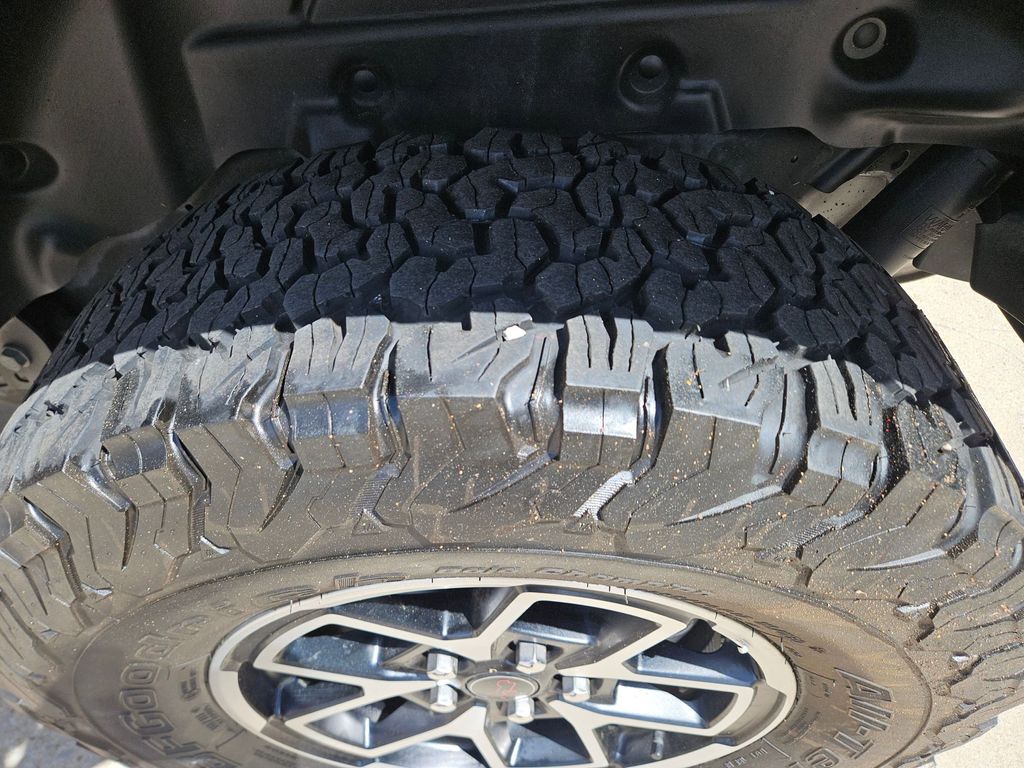 Thumbnail: 2025 Jeep Wrangler - 25