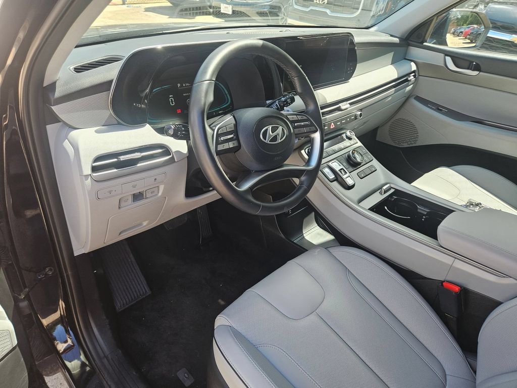 Thumbnail: 2025 Hyundai Palisade - 15
