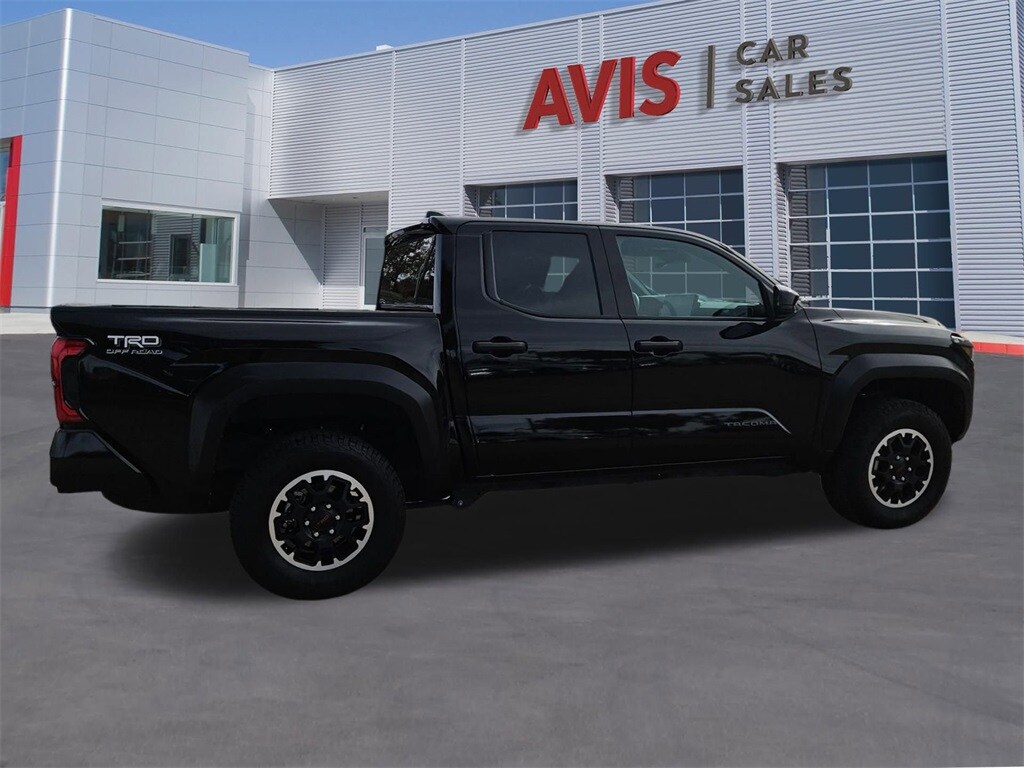 Thumbnail: 2025 Toyota Tacoma - 7