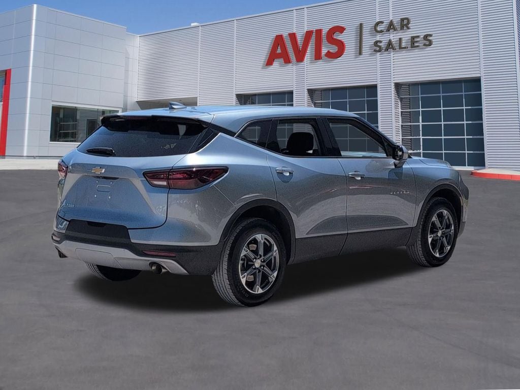 Thumbnail: 2025 Chevrolet Blazer - 6