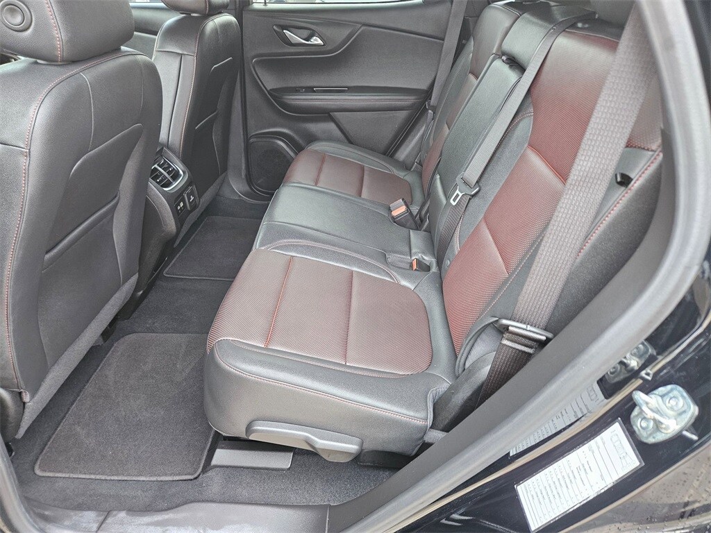 Thumbnail: 2025 Chevrolet Blazer - 26