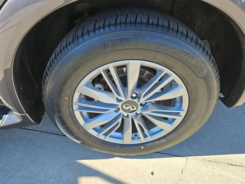 Thumbnail: 2024 INFINITI QX80 - 28