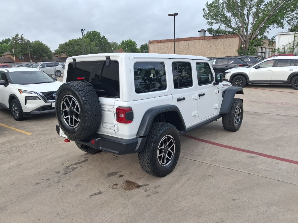 Thumbnail: 2025 Jeep Wrangler - 9