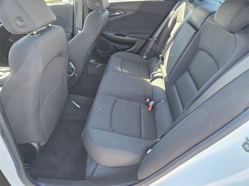 Thumbnail: 2023 Chevrolet Malibu - 26