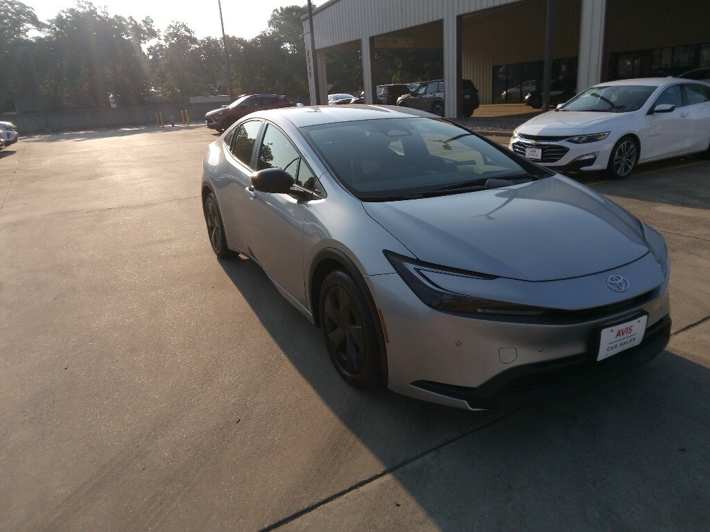 Thumbnail: 2024 Toyota Prius - 5