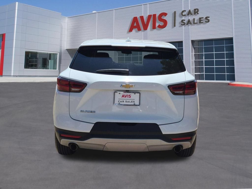 Thumbnail: 2025 Chevrolet Blazer - 7