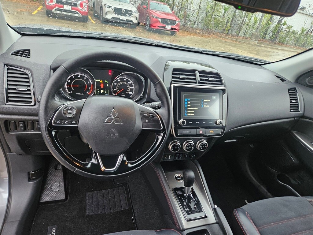 Thumbnail: 2025 Mitsubishi Outlander Sport - 15