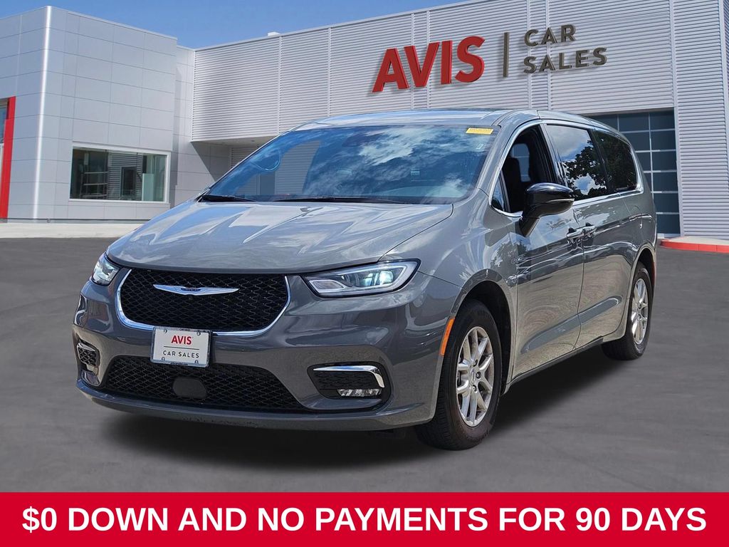 Thumbnail: 2025 Chrysler Pacifica - 1
