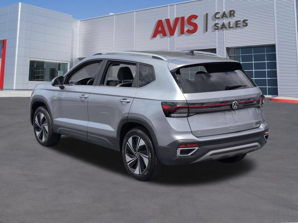 2025 Volkswagen Taos SE - Photo 9