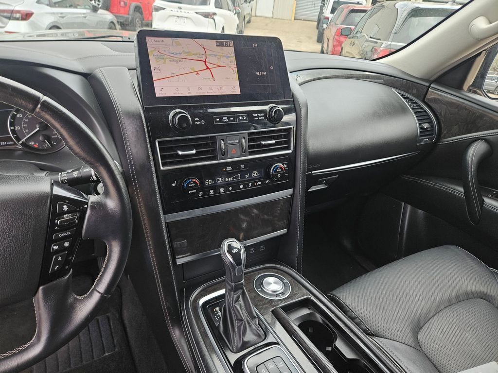 Thumbnail: 2024 INFINITI QX80 - 20