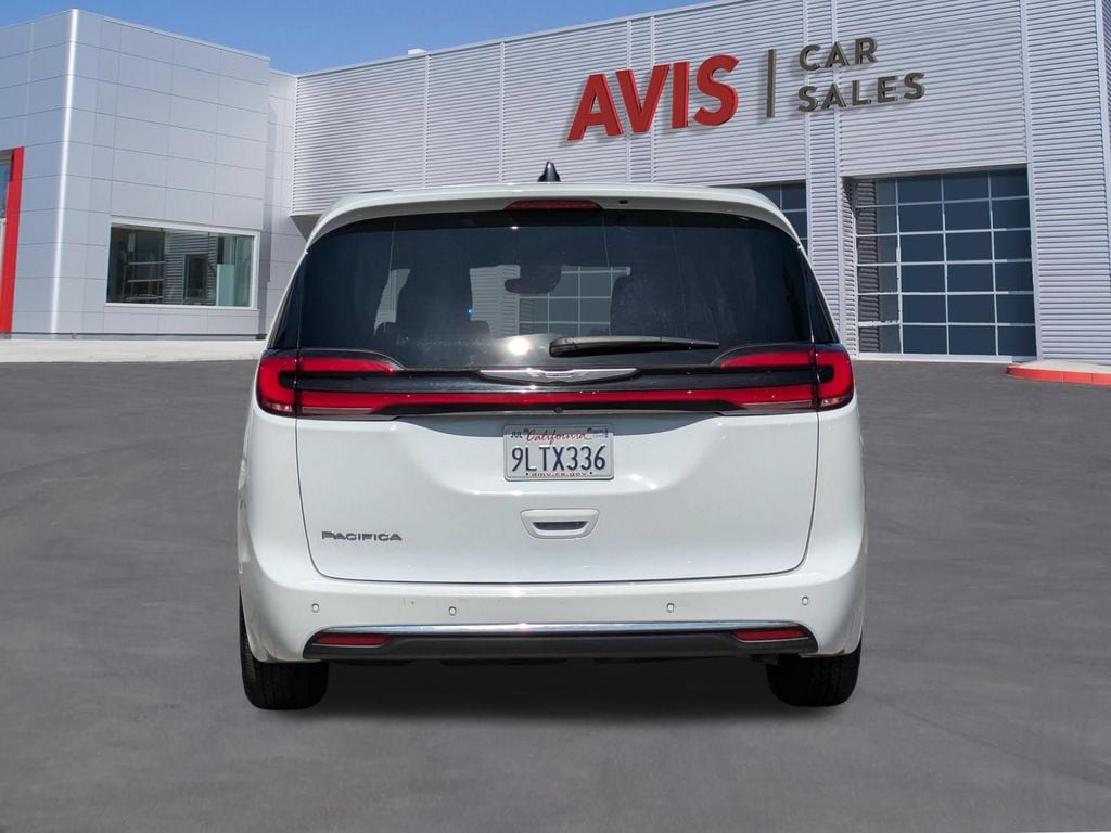 Thumbnail: 2024 Chrysler Pacifica - 7